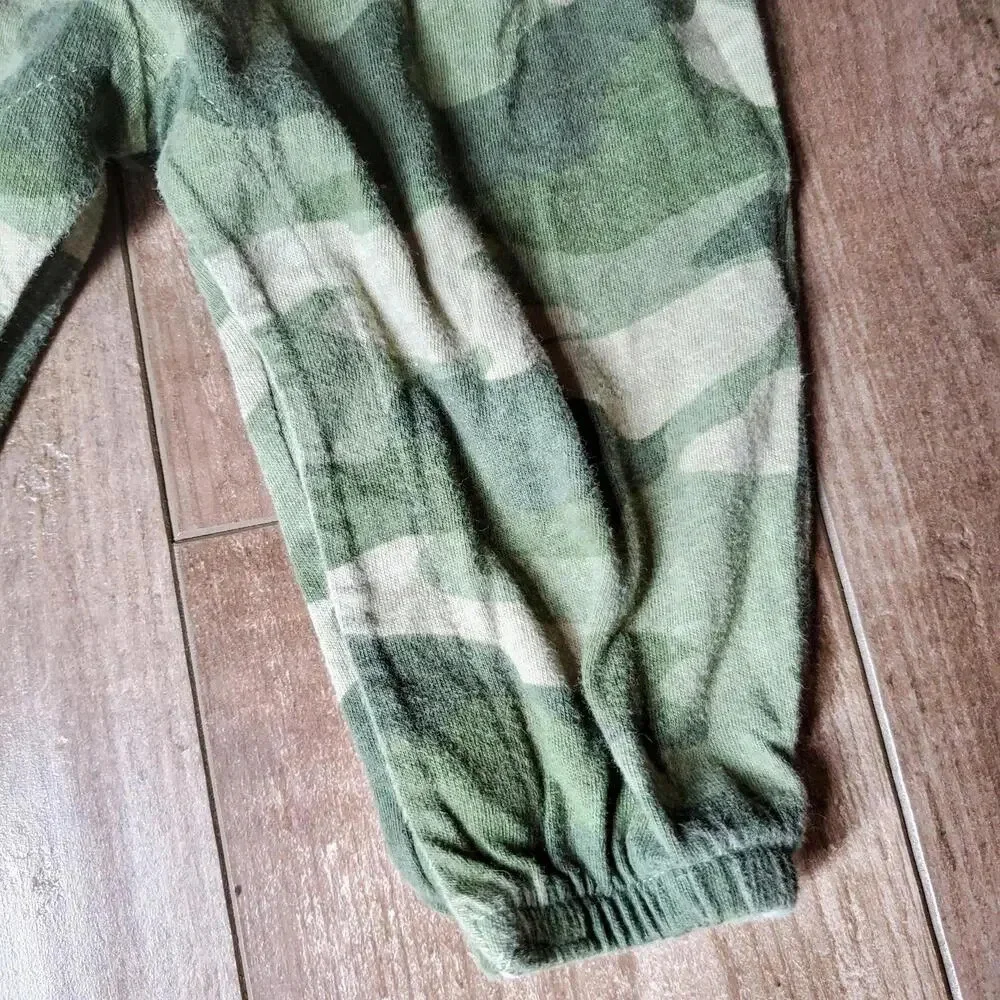 Old Navy 100% Cotton Green Camo Short Sleeve Jersey Jumpsuit for Baby Girl 6-12m